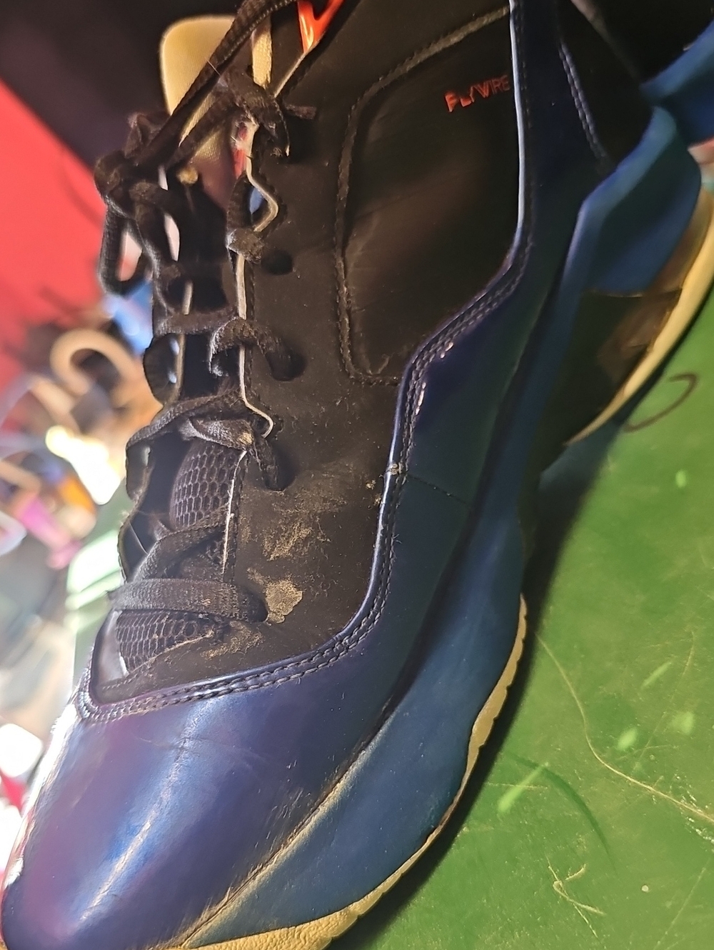 J Blue And Black Shoe Sz 9 Jordans - Picture 8 of 11